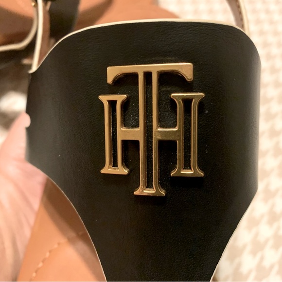 NWOT. Tommy Hilfiger black thong sling back sandals. Gold details. Brand new. - Picture 7 of 7